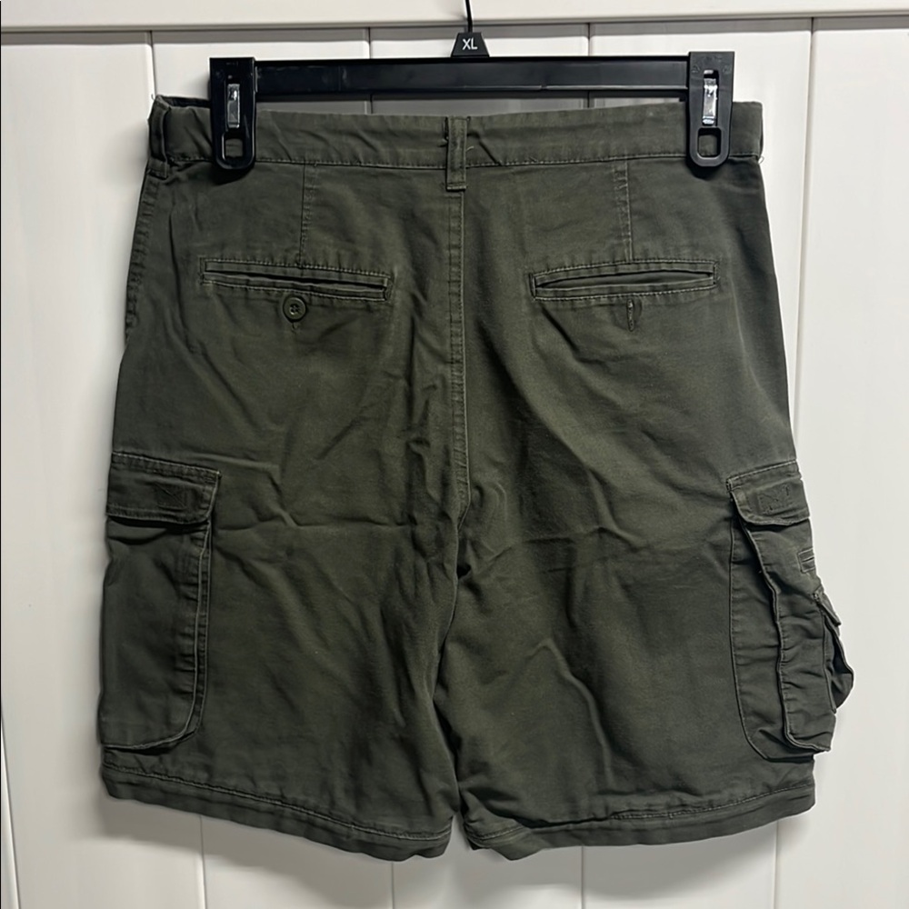 BSA Men's Green Cargo Shorts 32” waist - Picture 4 of 6